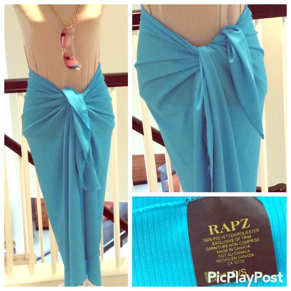 Swim Wrap. Blue